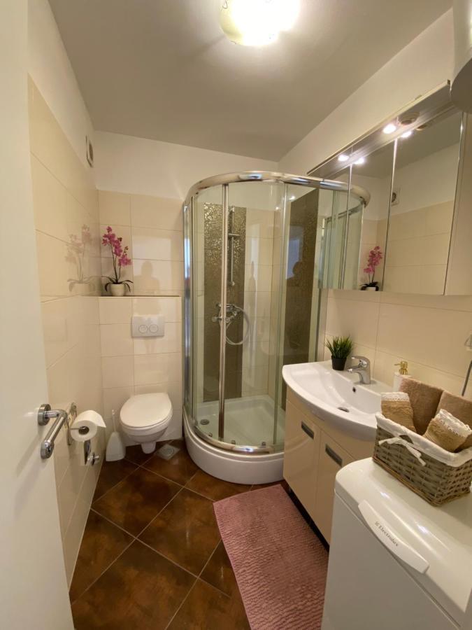 Cozy Apartment With Free Private Parking Spalato Esterno foto