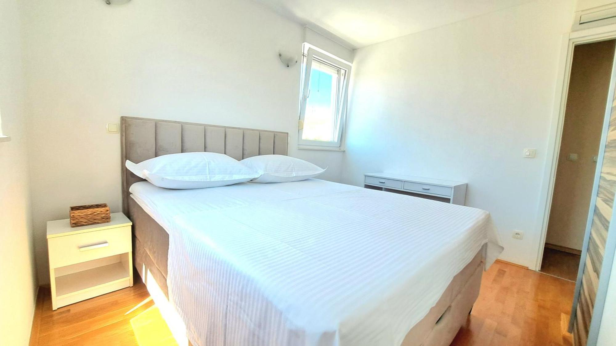 Cozy Apartment With Free Private Parking Spalato Esterno foto